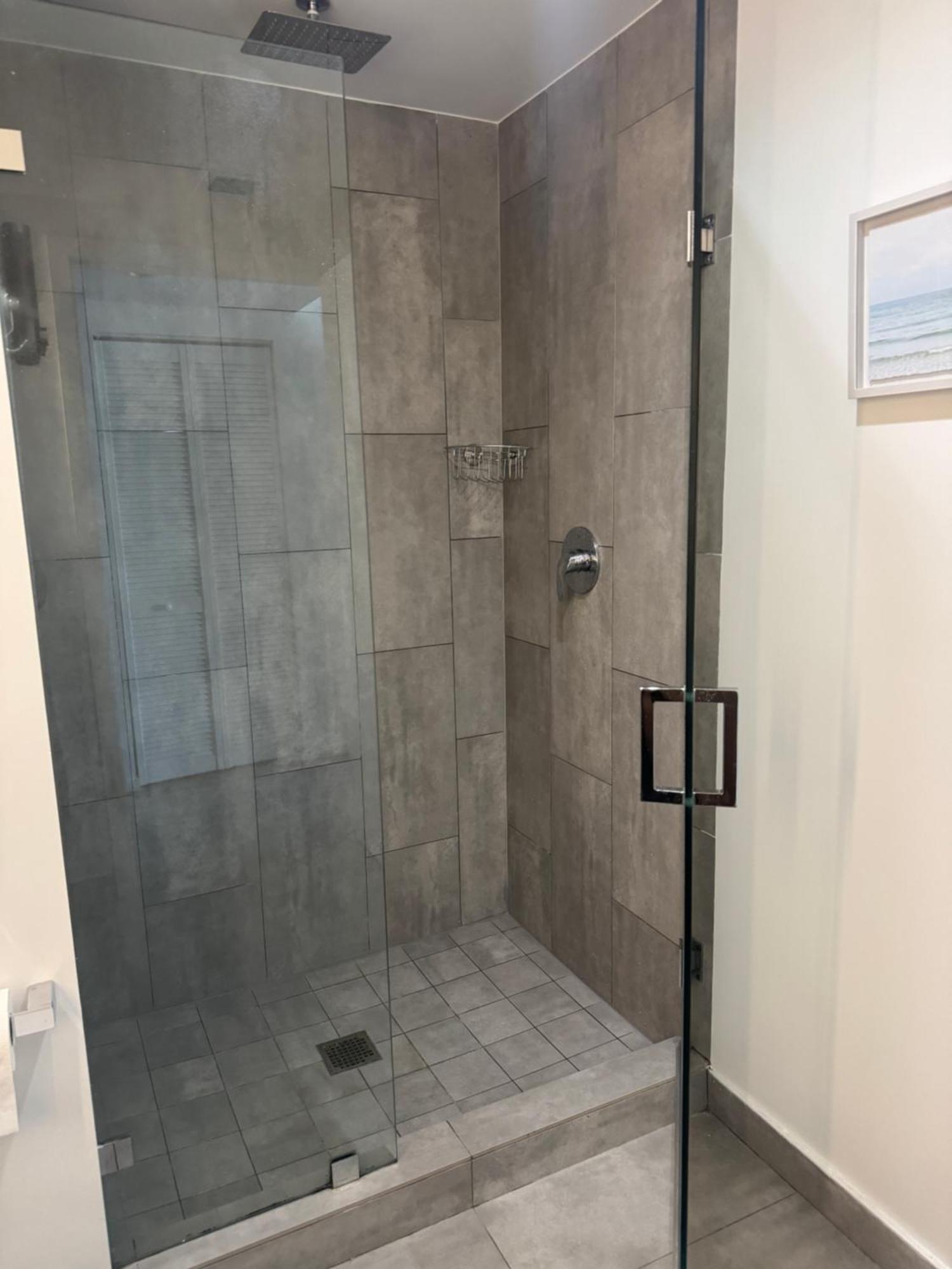 Shalamar Luxe