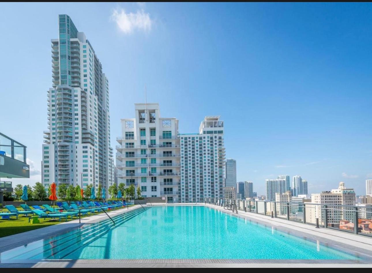 Shalamar Luxe