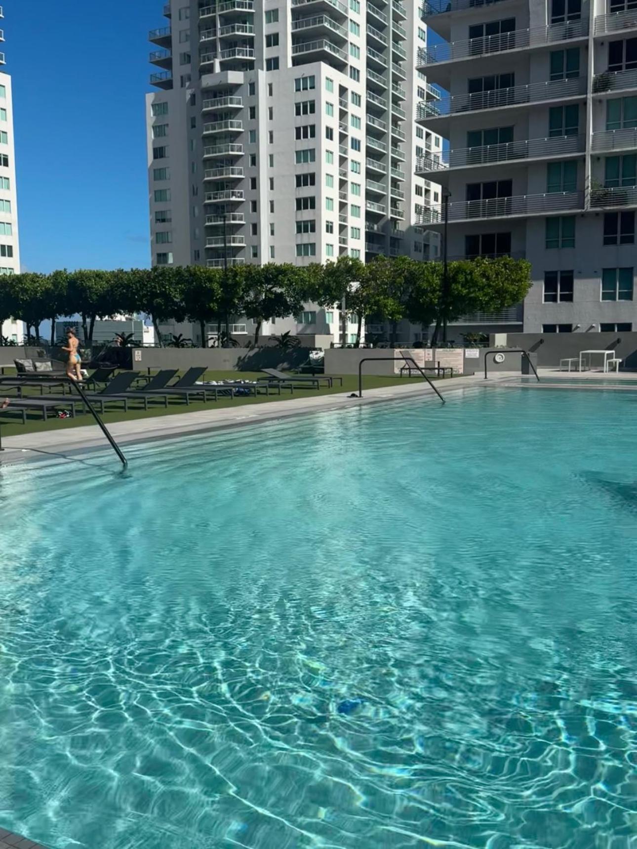 Shalamar Luxe Apartahotel *